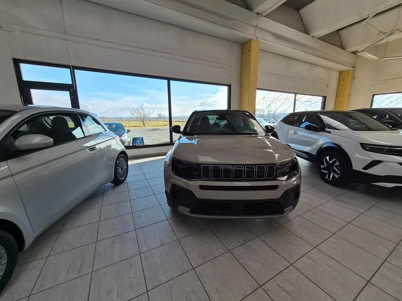 Nuova Jeep Avenger Summit 100 CV (73 kW) 2025 Beige SUV
