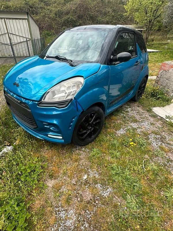 Usata Ligier JS50 2014 Blu Utilitaria