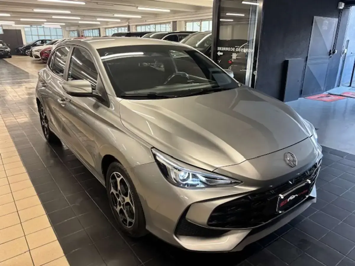 Usata MG MG3 Comfort 116 CV (85 kW) 2025 Grigio Utilitaria