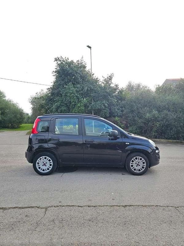 Usata Fiat Panda Lounge 69 CV (50 kW) 2014 Other Utilitaria