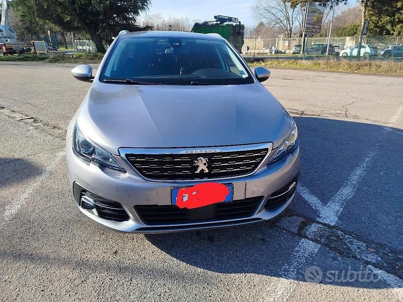 Usata Peugeot 308 SW Allure 120 CV (88 kW) 2018 Grigio Station wagon