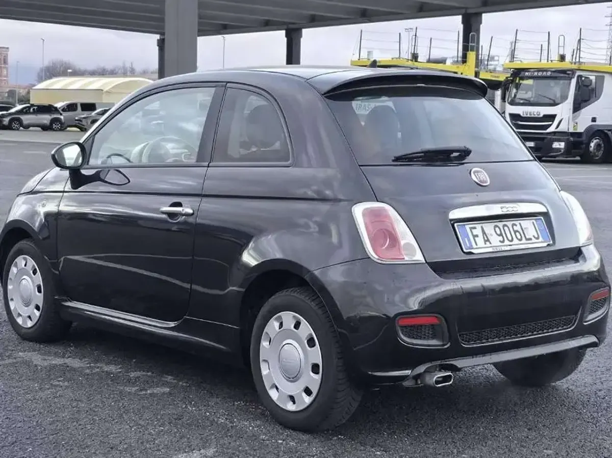 Usata Fiat 500 Pop 69 CV (50 kW) 2015 Nero Utilitaria