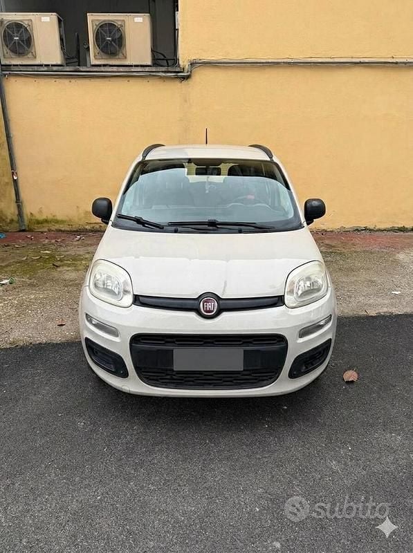 Usata Fiat Panda Easy 85 CV (62 kW) 2013 Beige Utilitaria