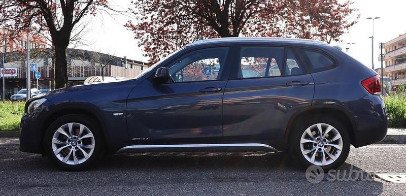 Usata BMW X1 Efficient Dynamics 143 CV (105 kW) 2010 Blu SUV