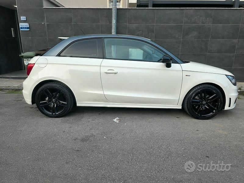 Bianco Usata 2011 Audi A1 S-Line | 7250 € (Super prezzo) - Immagine 1/4