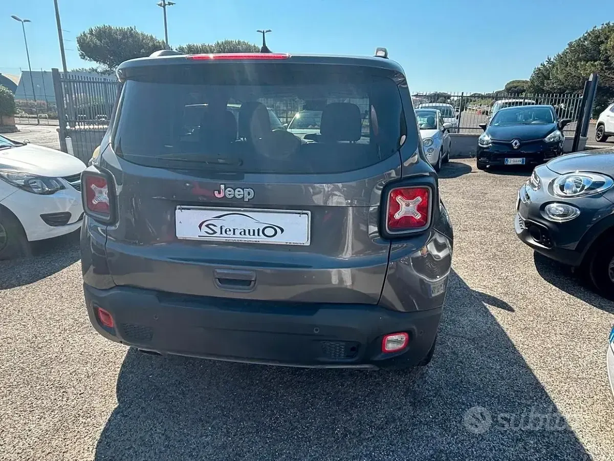Usata Jeep Renegade 120 CV (88 kW) 2017 Grigio SUV