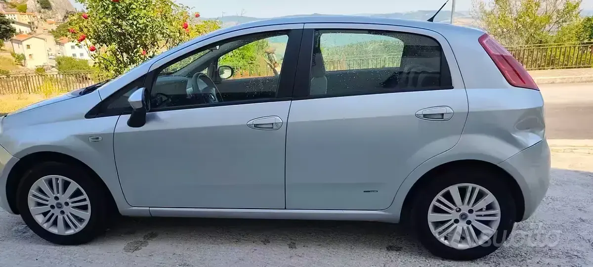 Usata Fiat Grande Punto 2006 Utilitaria
