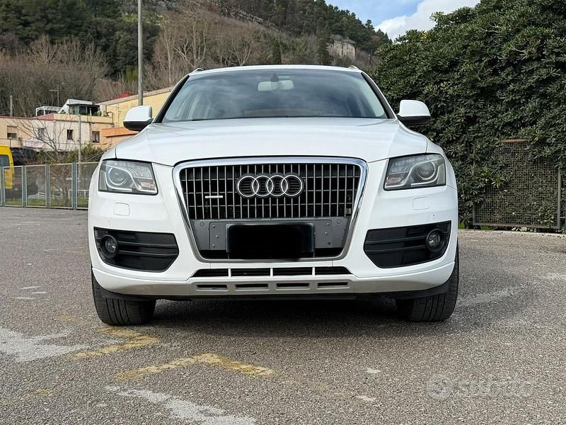 Usata Audi Q5 Advanced 170 CV (125 kW) 2010 Bianco SUV