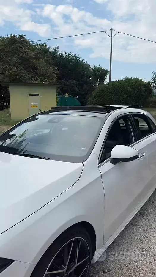 Usata Mercedes A250 224 CV (164 kW) 2019 Bianco Berlina