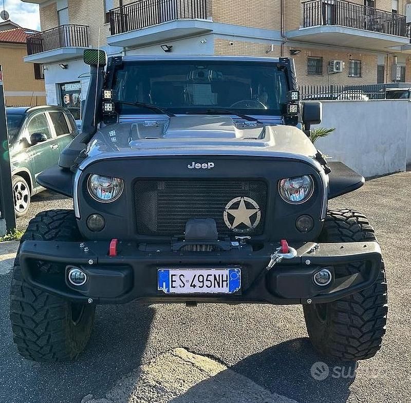 Grigio Usata 2013 Jeep Wrangler Sahara SUV | 34.000 € (Molto cara) - Immagine 1/4