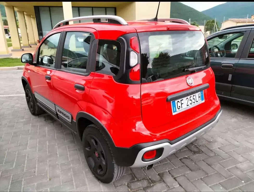 Usata Fiat Panda Cross Cross 86 CV (63 kW) 2021 Utilitaria