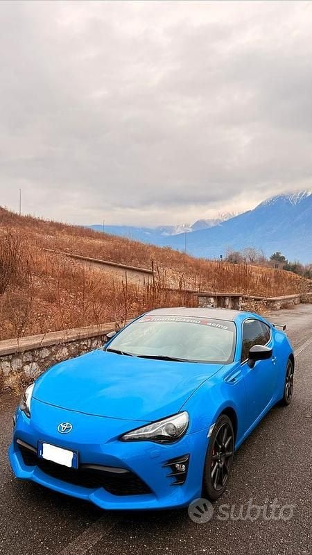 Usata Toyota GT86 Edition 200 CV (147 kW) 2018 Blu Coupé