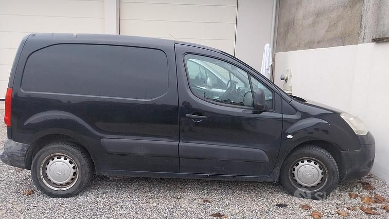 Usata Citroën Berlingo 75 CV (55 kW) 2008 Nero Monovolume