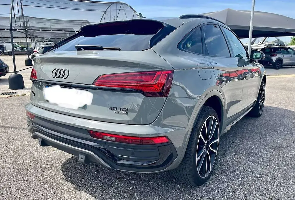 Usata Audi Q5 Sportback Exclusive 204 CV (150 kW) 2021 Grigio SUV