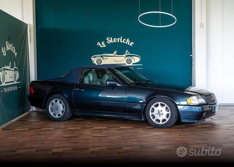Blu Usata 1991 Mercedes SL300 Cabrio | 17.900 € - Immagine 1/4