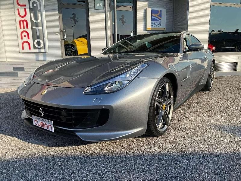 Usata Ferrari GTC4Lusso 689 CV (506 kW) 2019 Grigio Station wagon