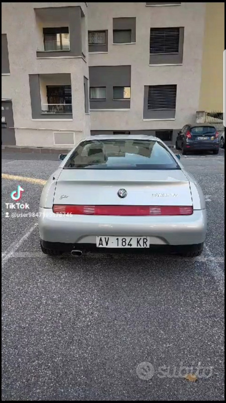 Usato 1998 Alfa Romeo GTV Benzin (6.000 €)