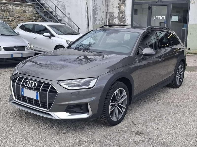 Usata Audi A4 Allroad Ambiente 204 CV (150 kW) 2021 Grigio Station wagon
