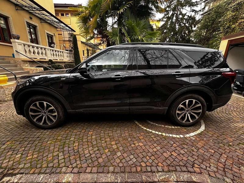 Usata Ford Explorer ST-Line 363 CV (266 kW) 2023 Nero SUV