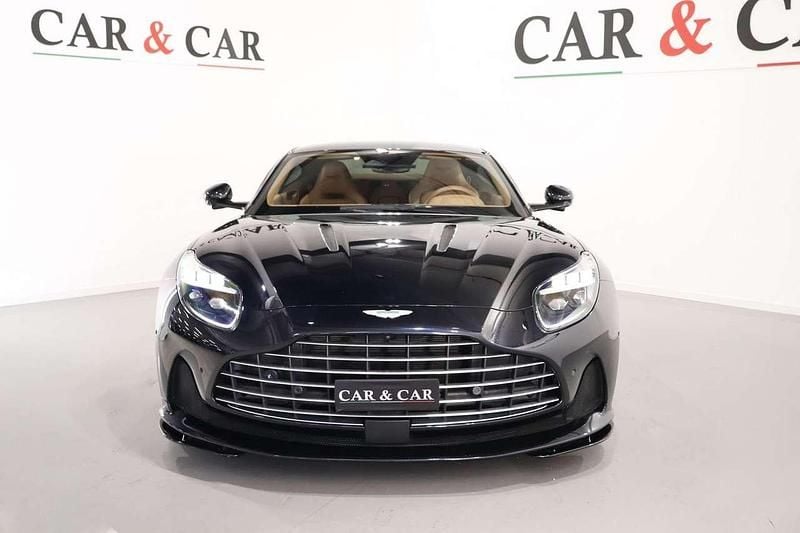Usata Aston Martin DB12 680 CV (500 kW) 2024 Nero Coupé