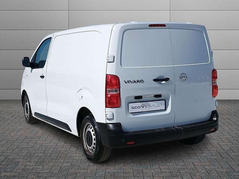 Usata Opel Vivaro Enjoy 120 CV (88 kW) 2023 Bianco Monovolume