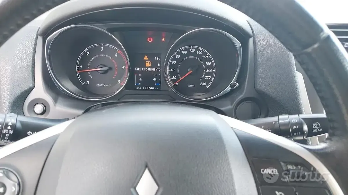 Begagnad Mitsubishi ASX Invite 116 HK (85 kW) 2013 Vit SUV