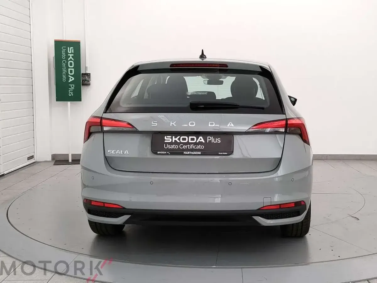 Nuova Skoda Scala Selection 116 CV (85 kW) 2026 Grigio Utilitaria