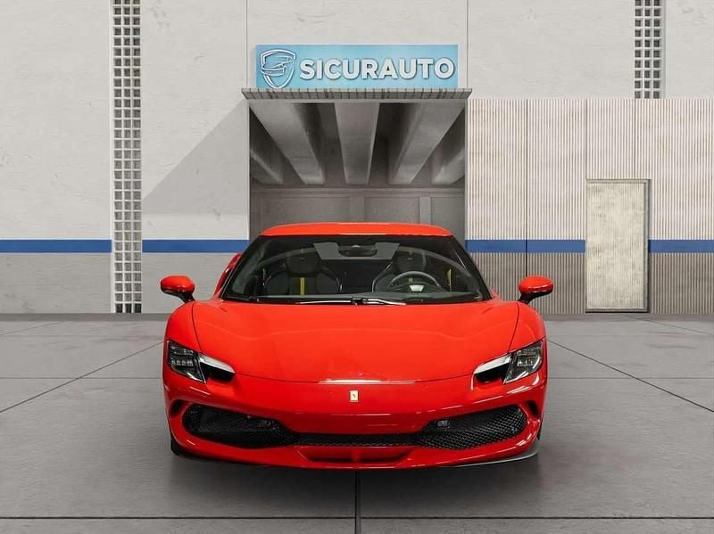 Usata Ferrari 296 829 CV (609 kW) 2024 Rosso Coupé