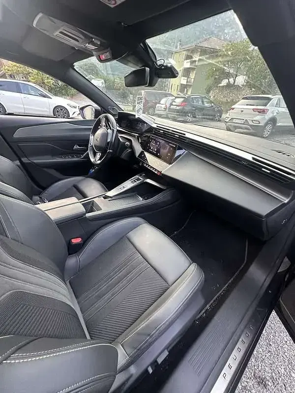 Usata Peugeot 408 GTi 179 CV (131 kW) 2023 SUV