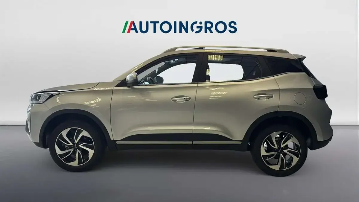 Nuova EMC SEI 113 CV (83 kW) 2026 Argento SUV