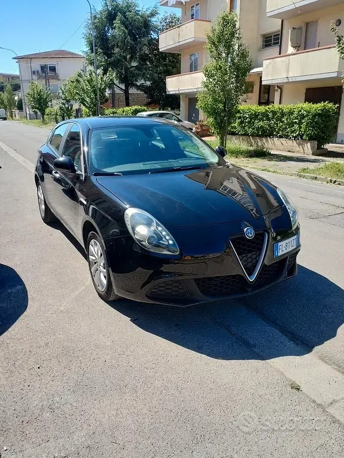 Usata Alfa Romeo Giulietta 120 CV (88 kW) 2017 Nero Utilitaria