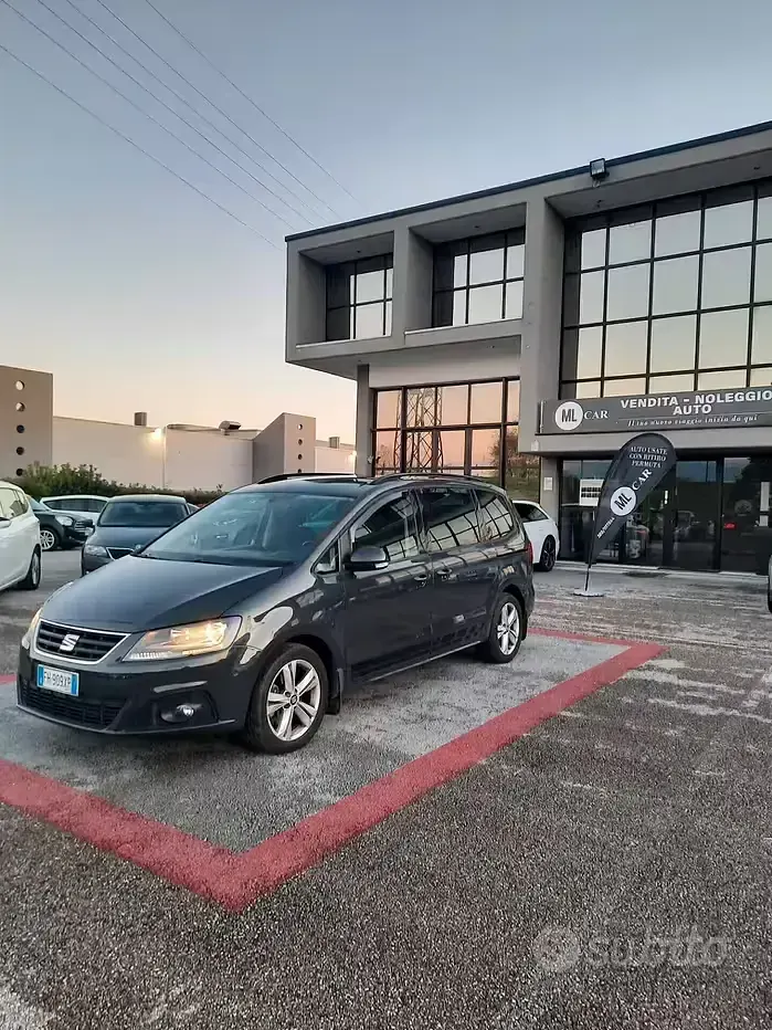 Usata Seat Alhambra 4Drive 150 CV (110 kW) 2017 Grigio Monovolume