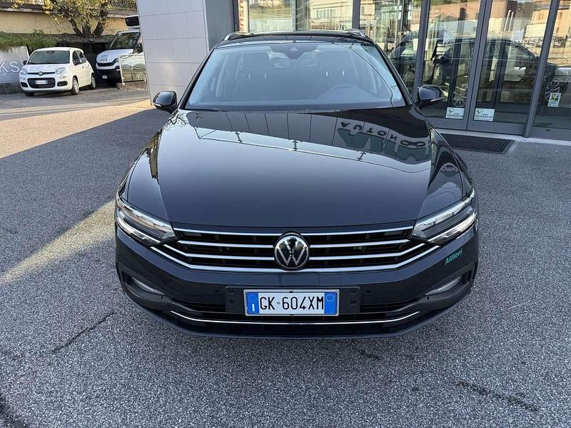 Usata VW Passat Business 122 CV (89 kW) 2022 Manganese grey met Station wagon