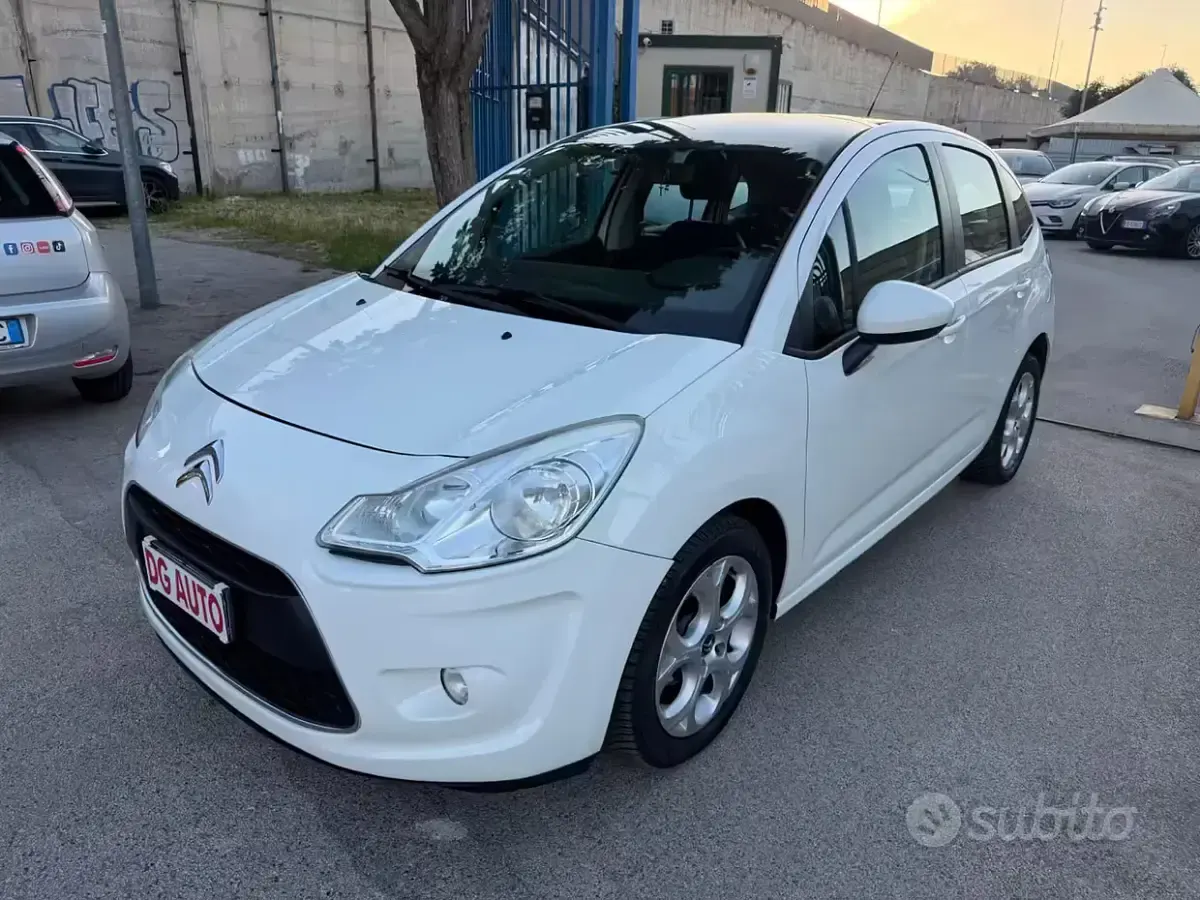 Usata Citroën C3 Exclusive 60 CV (44 kW) 2012 Bianco Berlina