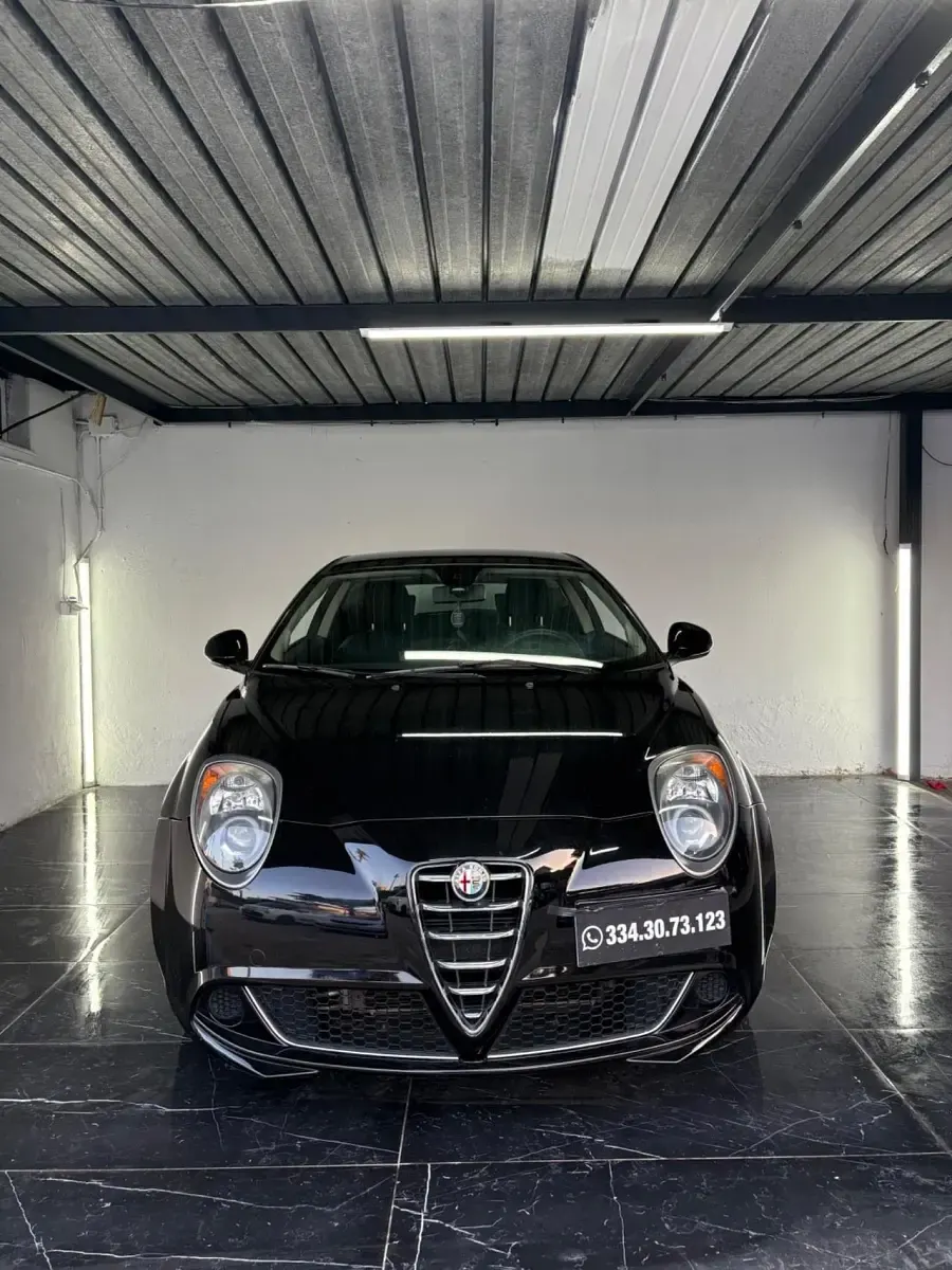 Usata Alfa Romeo MiTo Distinctive 77 CV (56 kW) 2014 Nero Utilitaria