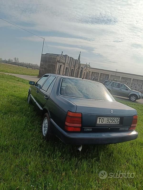 Usata Lancia Thema 1987 Grigio Berlina