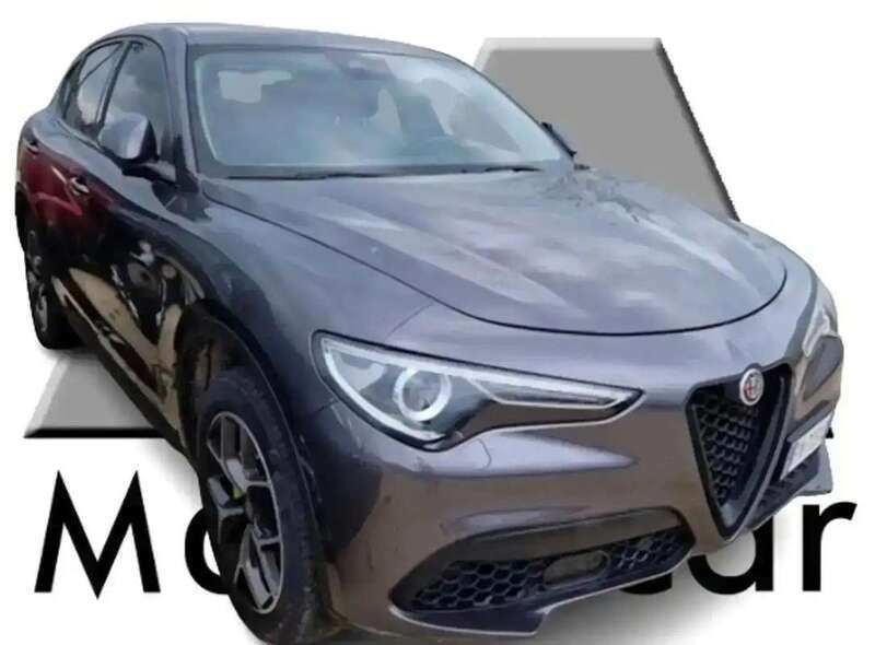 Usato 2018 Alfa Romeo Stelvio 2.0 Benzin 280 CV (25.900 €)