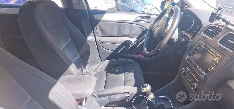 Usata VW Golf VI 110 CV (80 kW) 2009 Nero Utilitaria