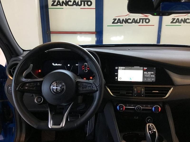 Usata Alfa Romeo Giulia Sprint 280 CV (205 kW) 2024 Blu/azzurro Berlina