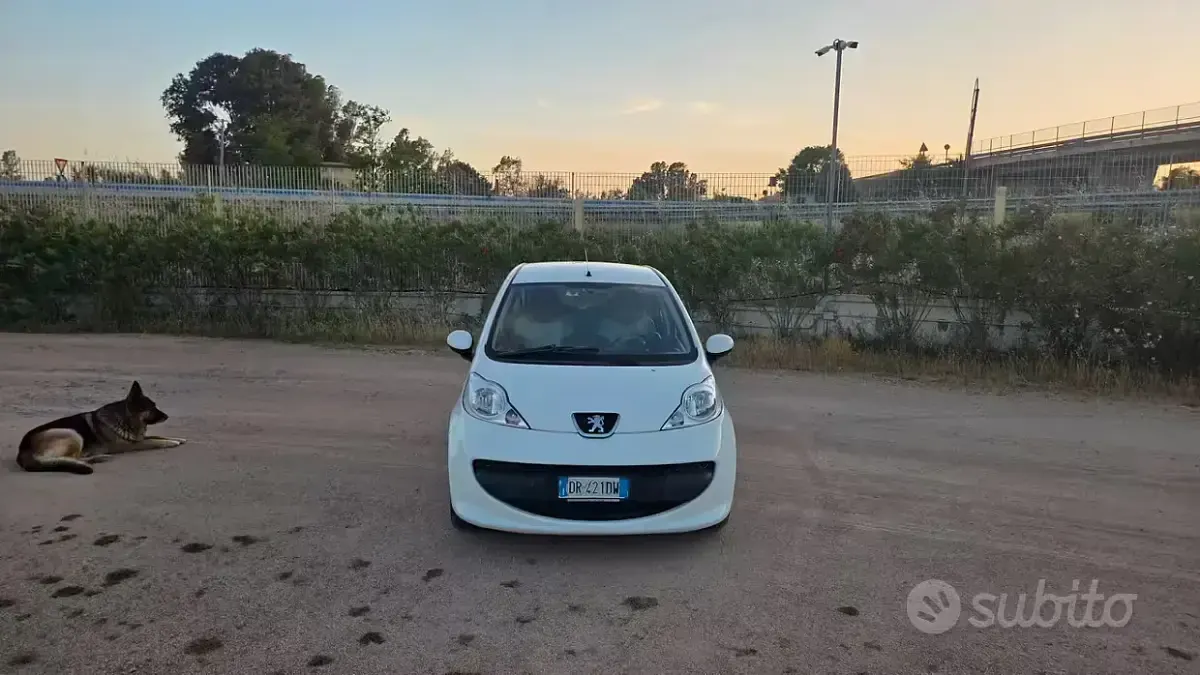 Usata Citroën C1 68 CV (50 kW) 2010 Bianco Utilitaria