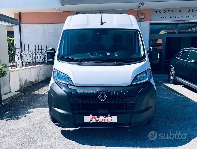 Usata Peugeot Boxer S 140 CV (102 kW) 2024 Bianco Furgone