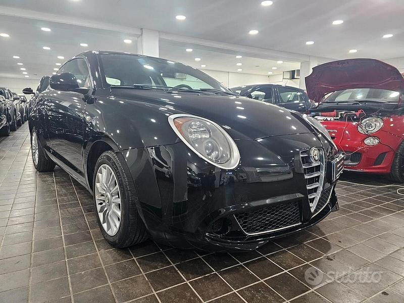 Usata Alfa Romeo MiTo Distinctive 120 CV (88 kW) 2015 Nero Utilitaria