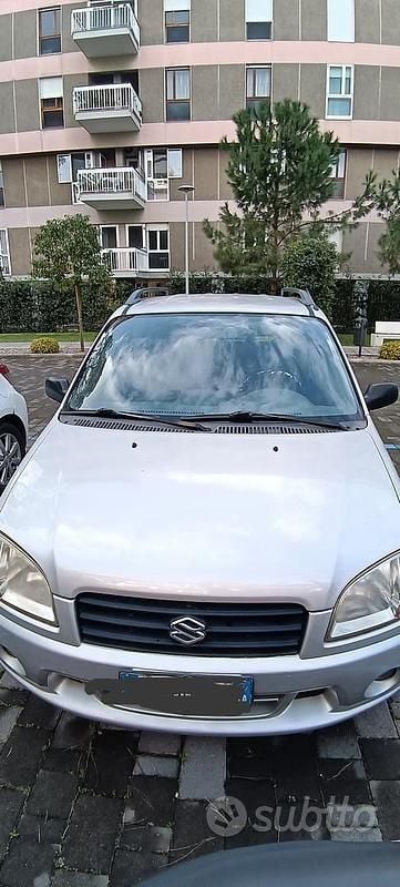 Usata Suzuki Ignis 2001 Grigio Utilitaria