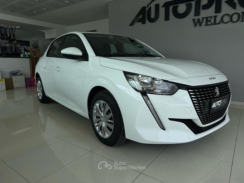 Usata Peugeot 208 Active 99 CV (72 kW) 2022 Bianco Utilitaria