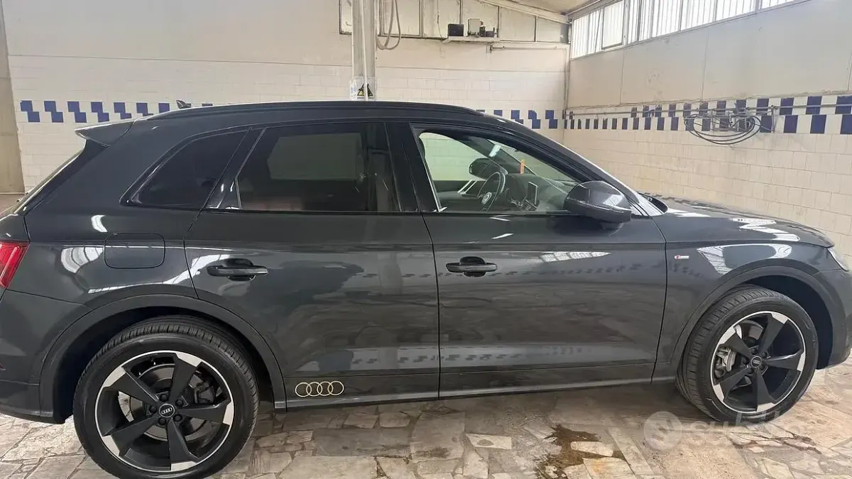 Usata Audi Q5 S-Line 190 CV (139 kW) 2020 Grigio SUV