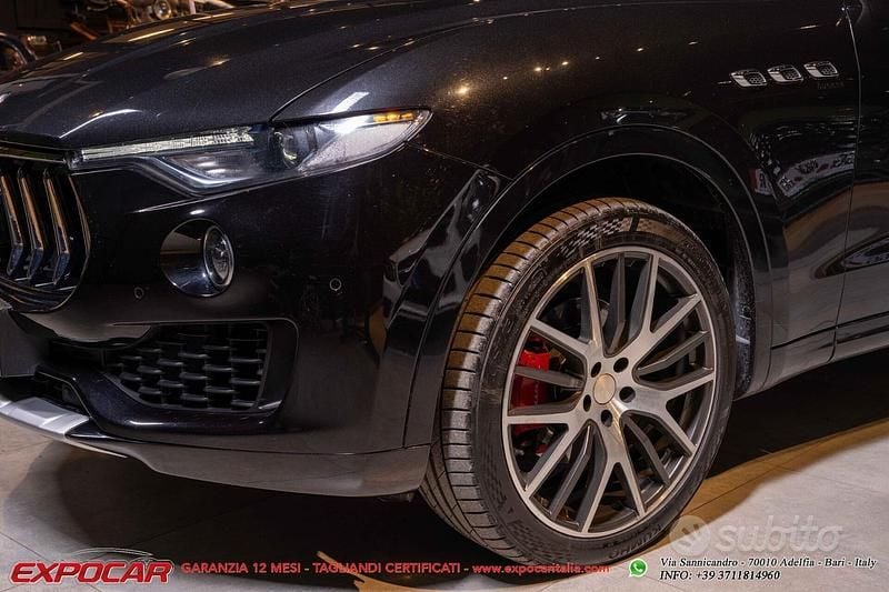 Usata Maserati Levante 275 CV (202 kW) 2017 Nero SUV