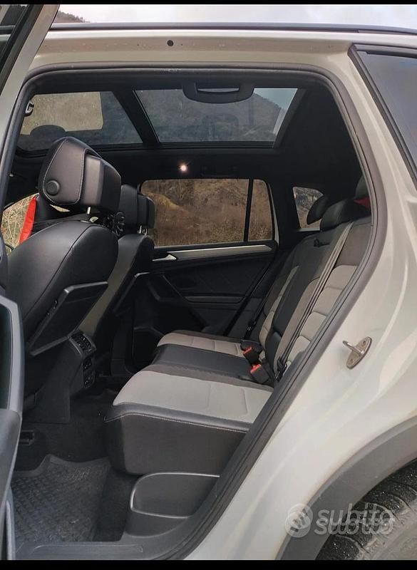 Usata VW Tiguan 240 CV (176 kW) 2019 Bianco SUV