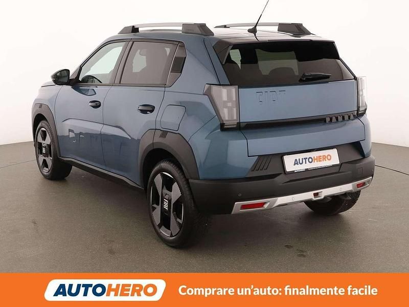 Usata Fiat Grande Panda La Prima 101 CV (74 kW) 2025 Blu/azzurro Utilitaria