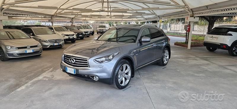 Usata Infiniti QX70 Premium 238 CV (175 kW) 2016 Grigio SUV