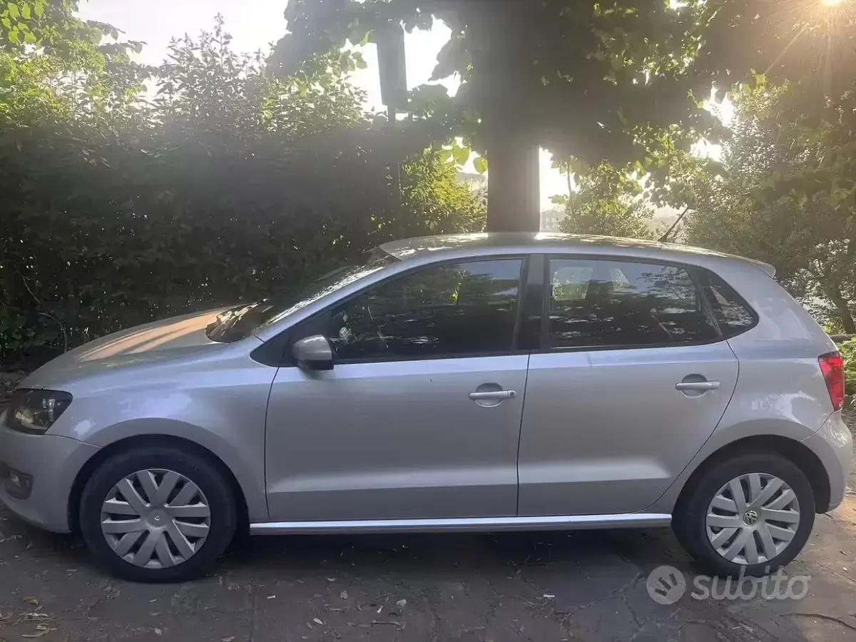 Usata VW Polo 75 CV (55 kW) 2012 Grigio Utilitaria